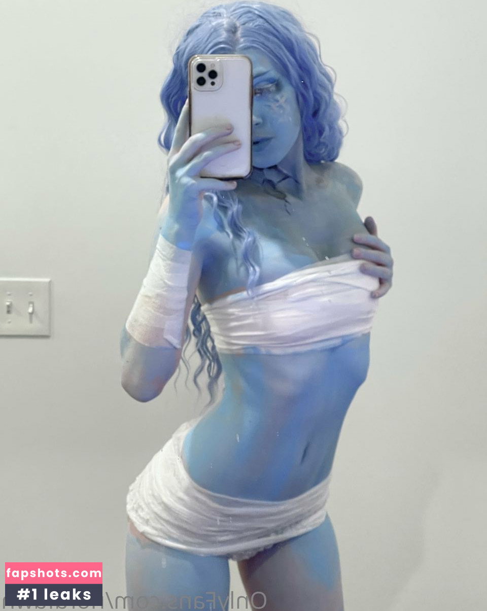 Nora Fawn gallery photo #1245
