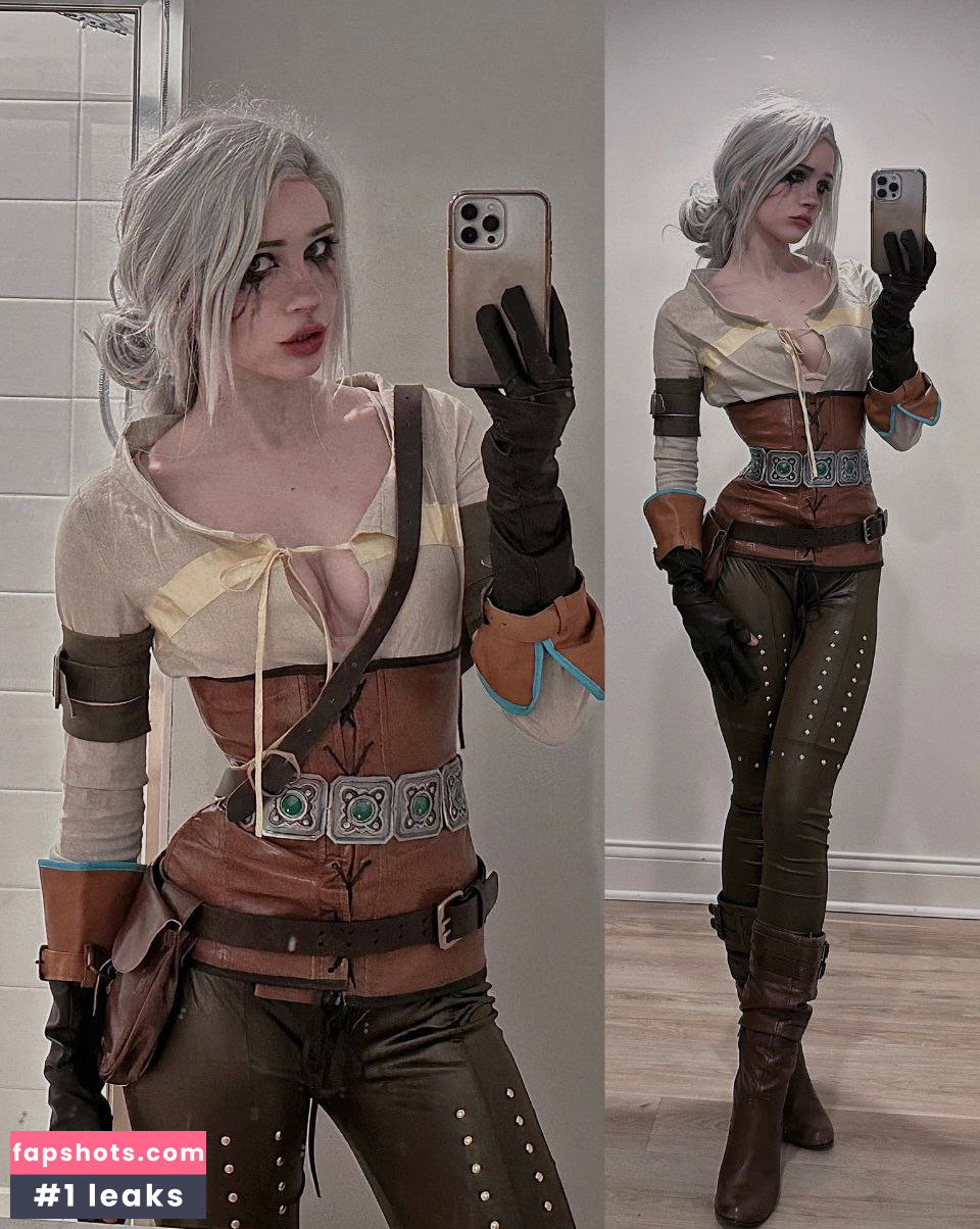 Nora Fawn gallery photo #3306