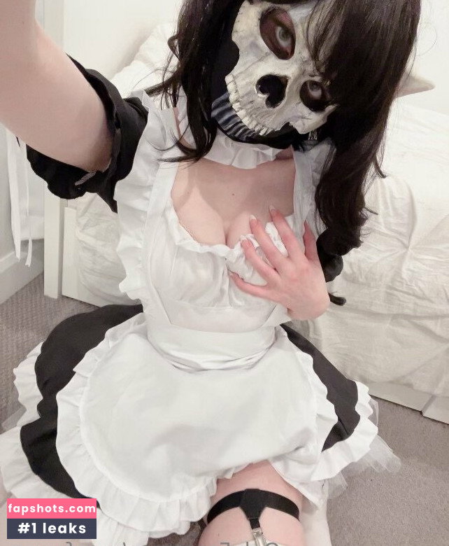 Nora Fawn gallery photo #485