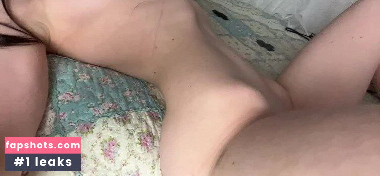 Nora Fawn gallery photo #2231