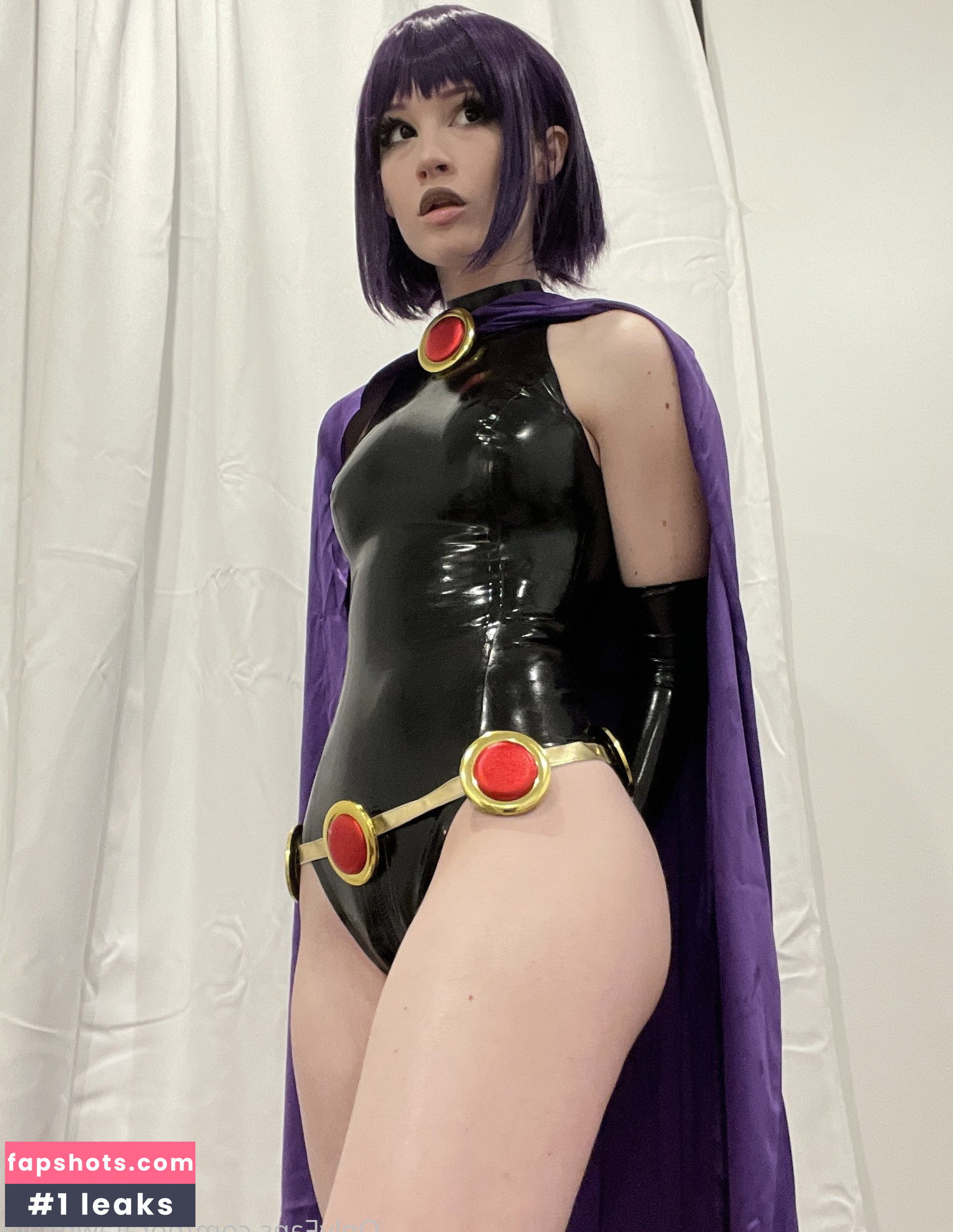 Nora Fawn gallery photo #2456