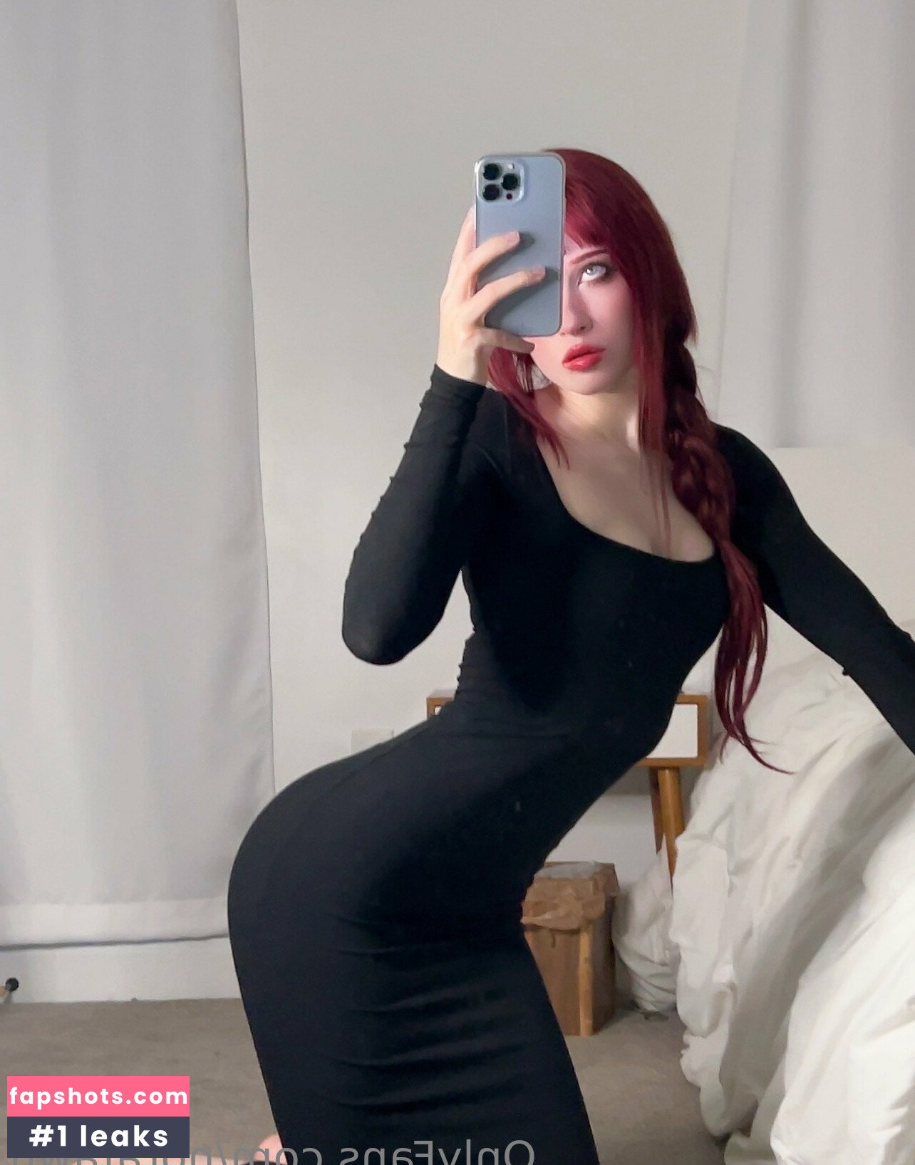 Nora Fawn gallery photo #1354