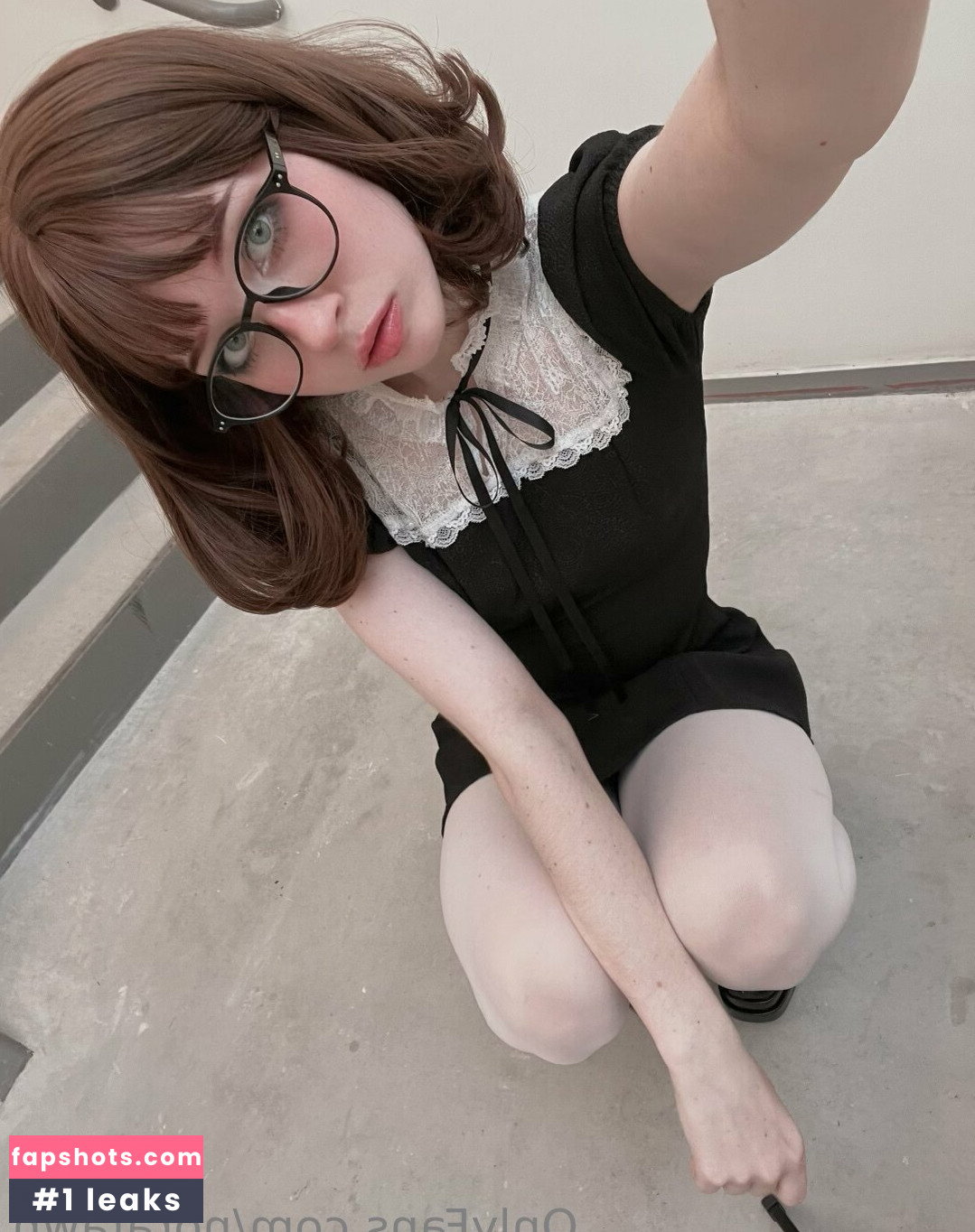 Nora Fawn gallery photo #2361