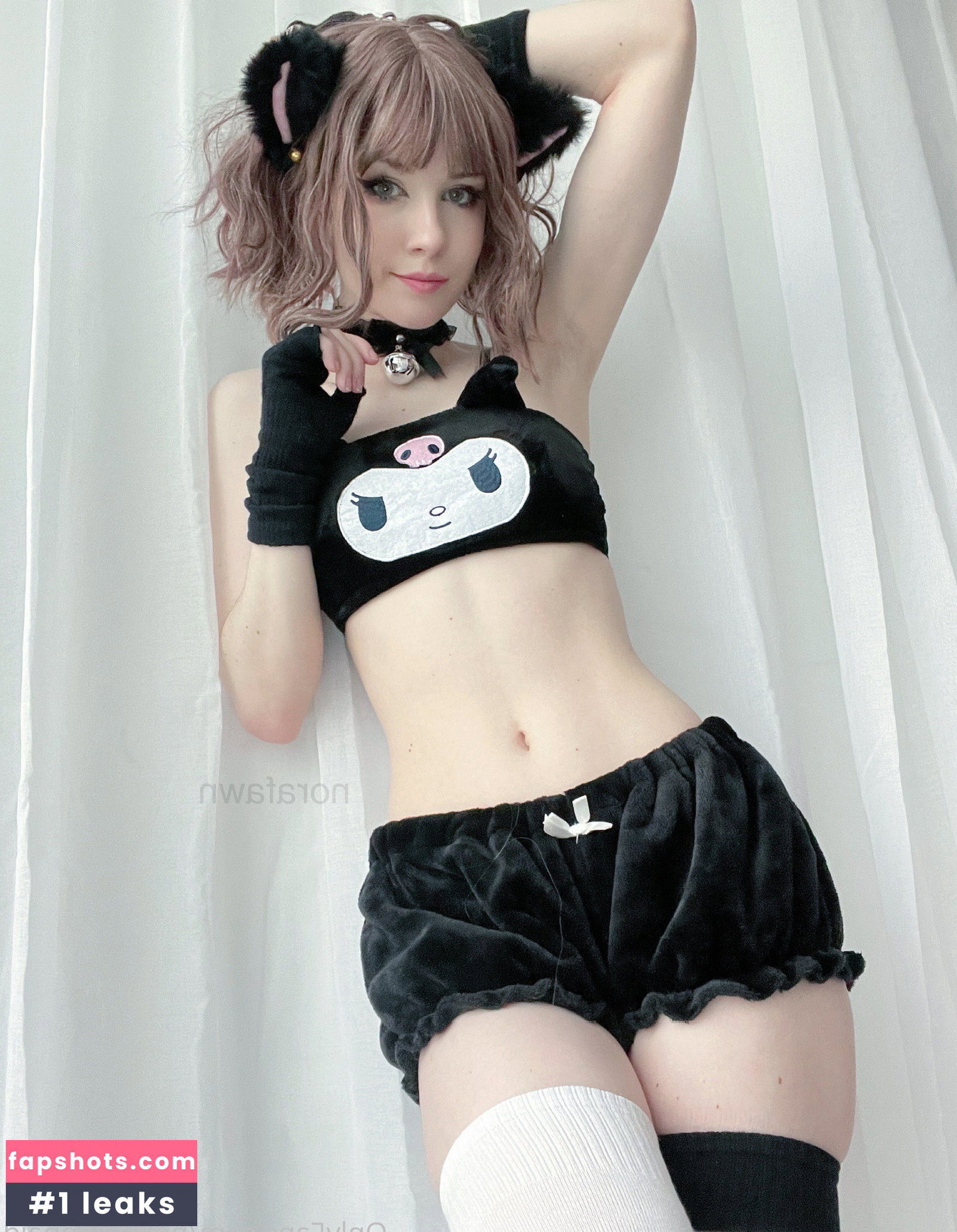 Nora Fawn gallery photo #825