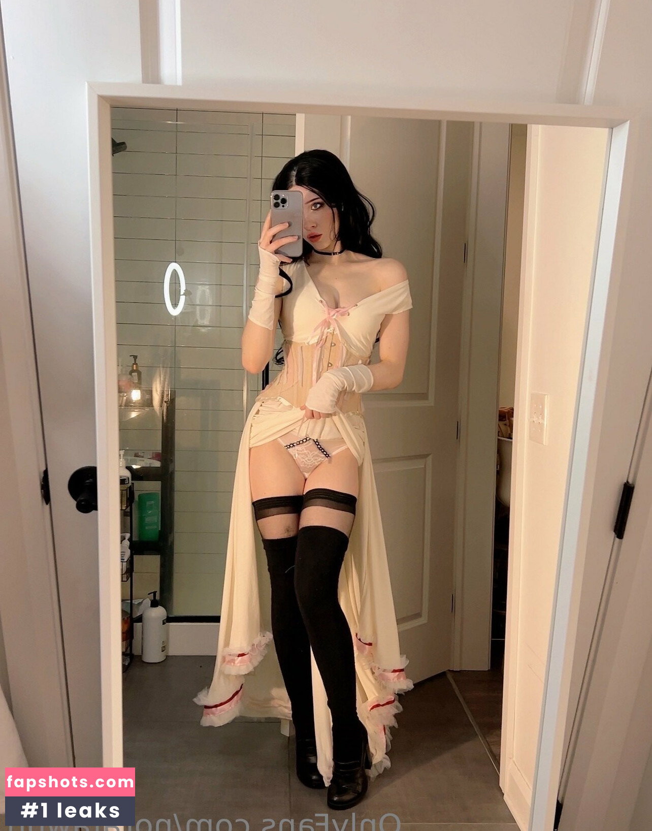 Nora Fawn gallery photo #1961