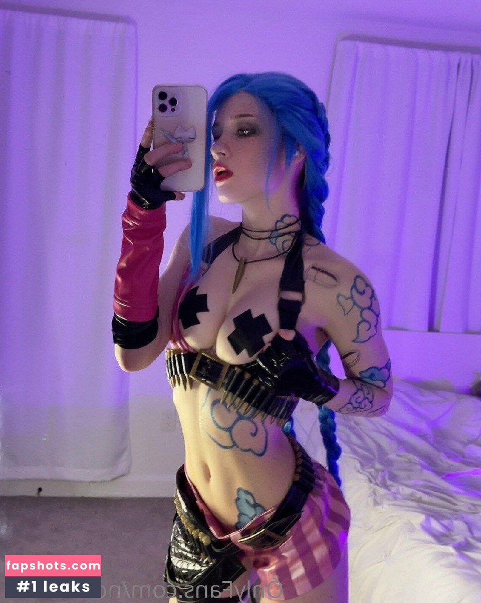 Nora Fawn gallery photo #214