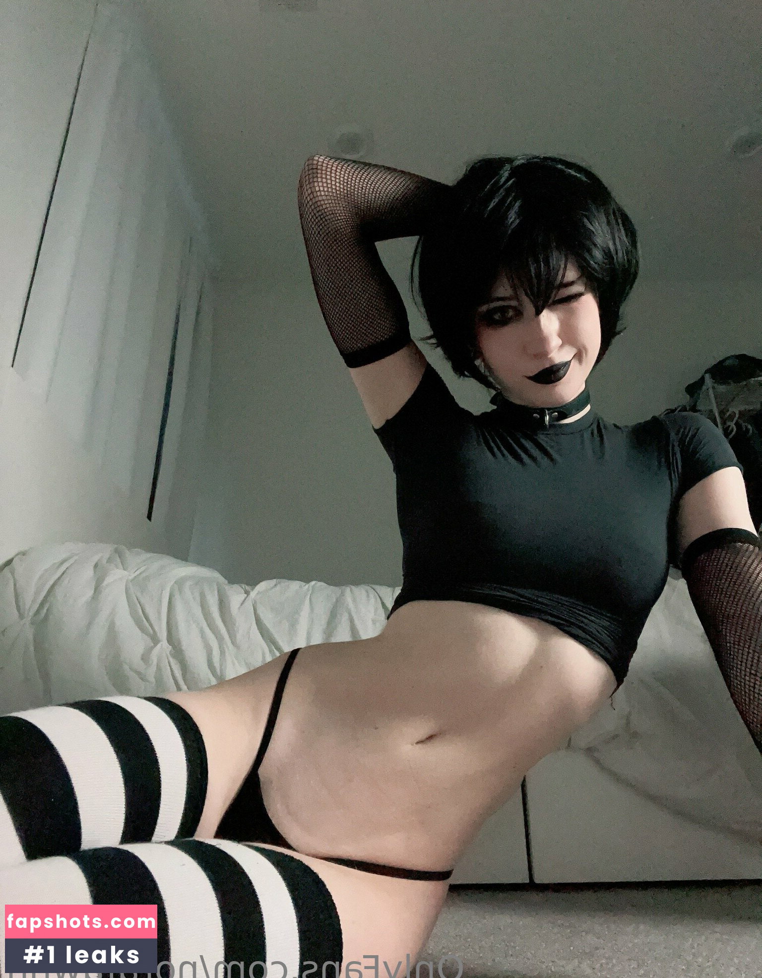 Nora Fawn gallery photo #2964