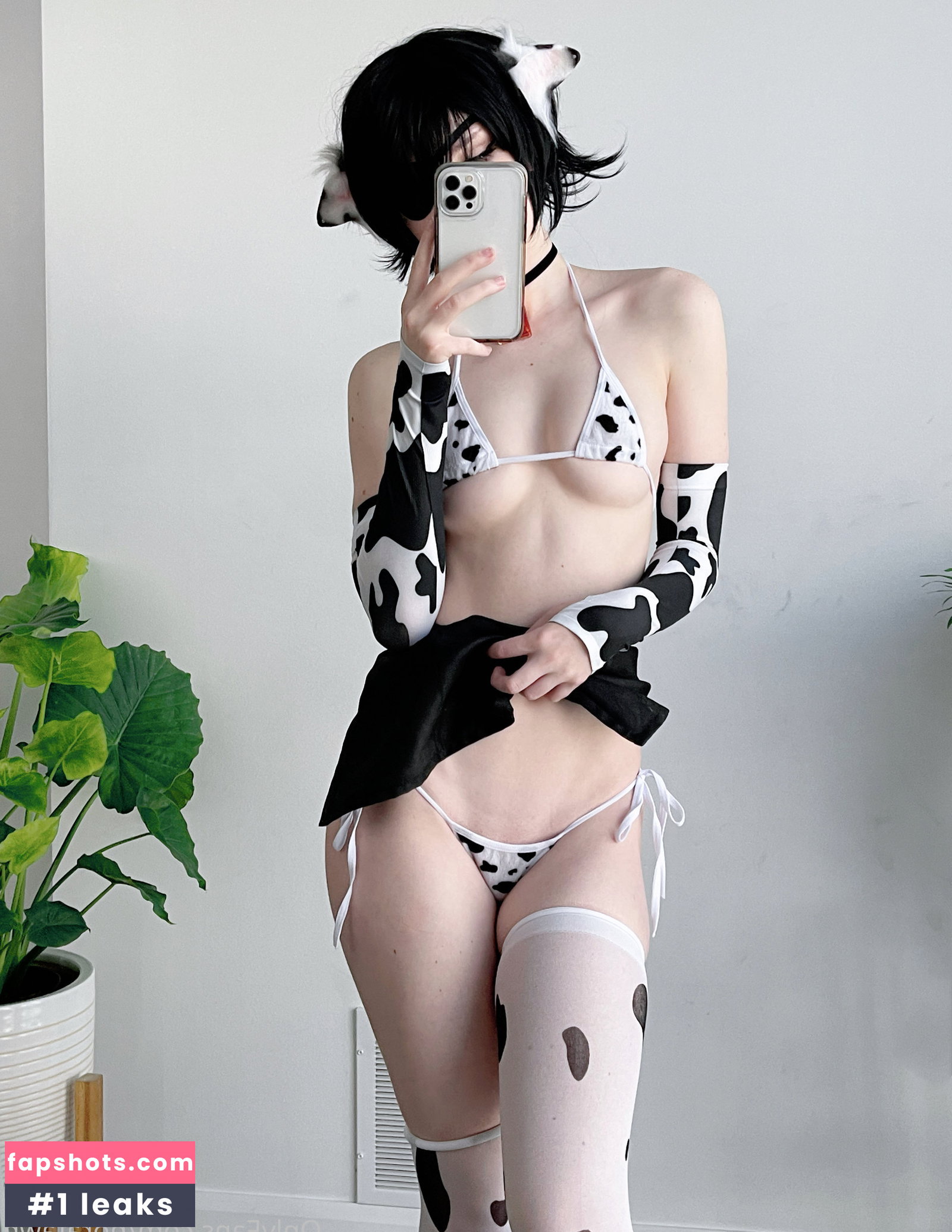 Nora Fawn gallery photo #2988