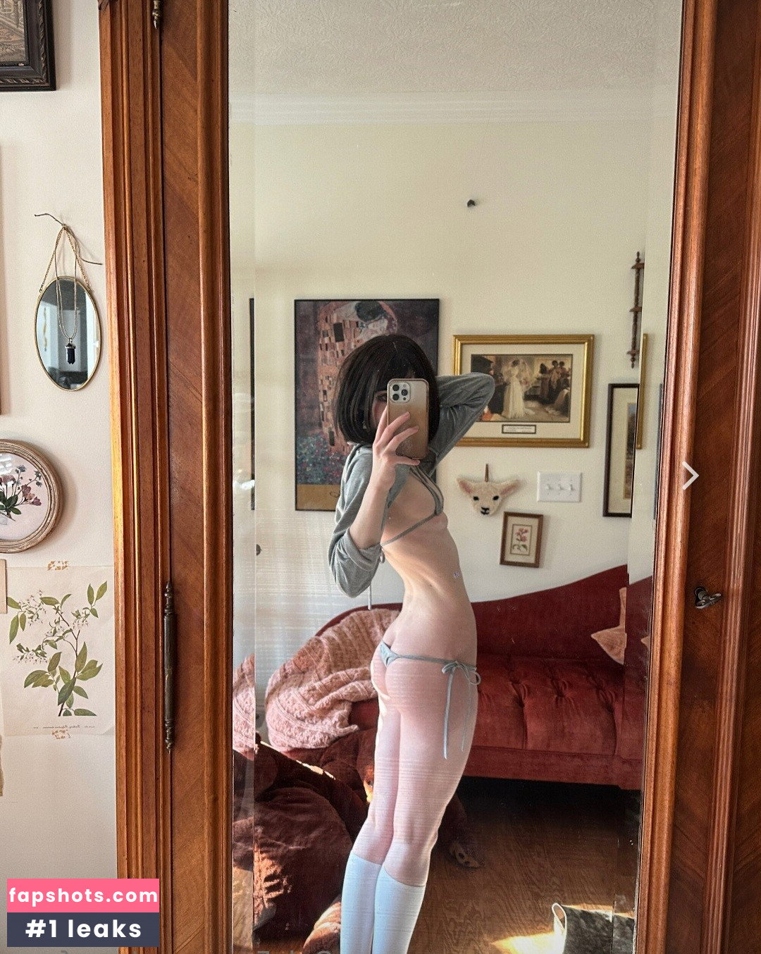 Nora Fawn gallery photo #2624