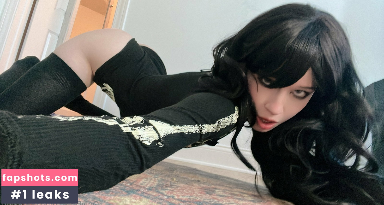 Nora Fawn gallery photo #2188
