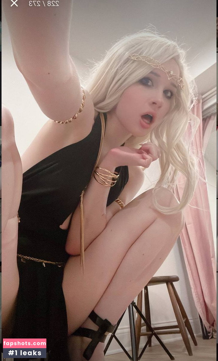Nora Fawn gallery photo #369