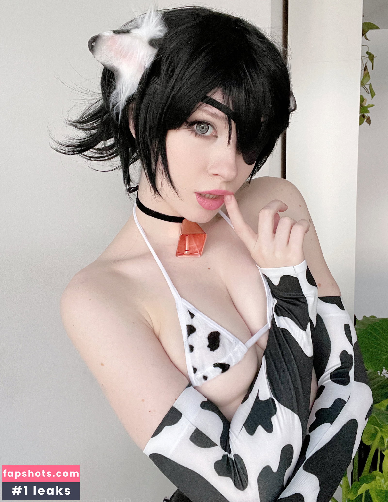 Nora Fawn gallery photo #2284