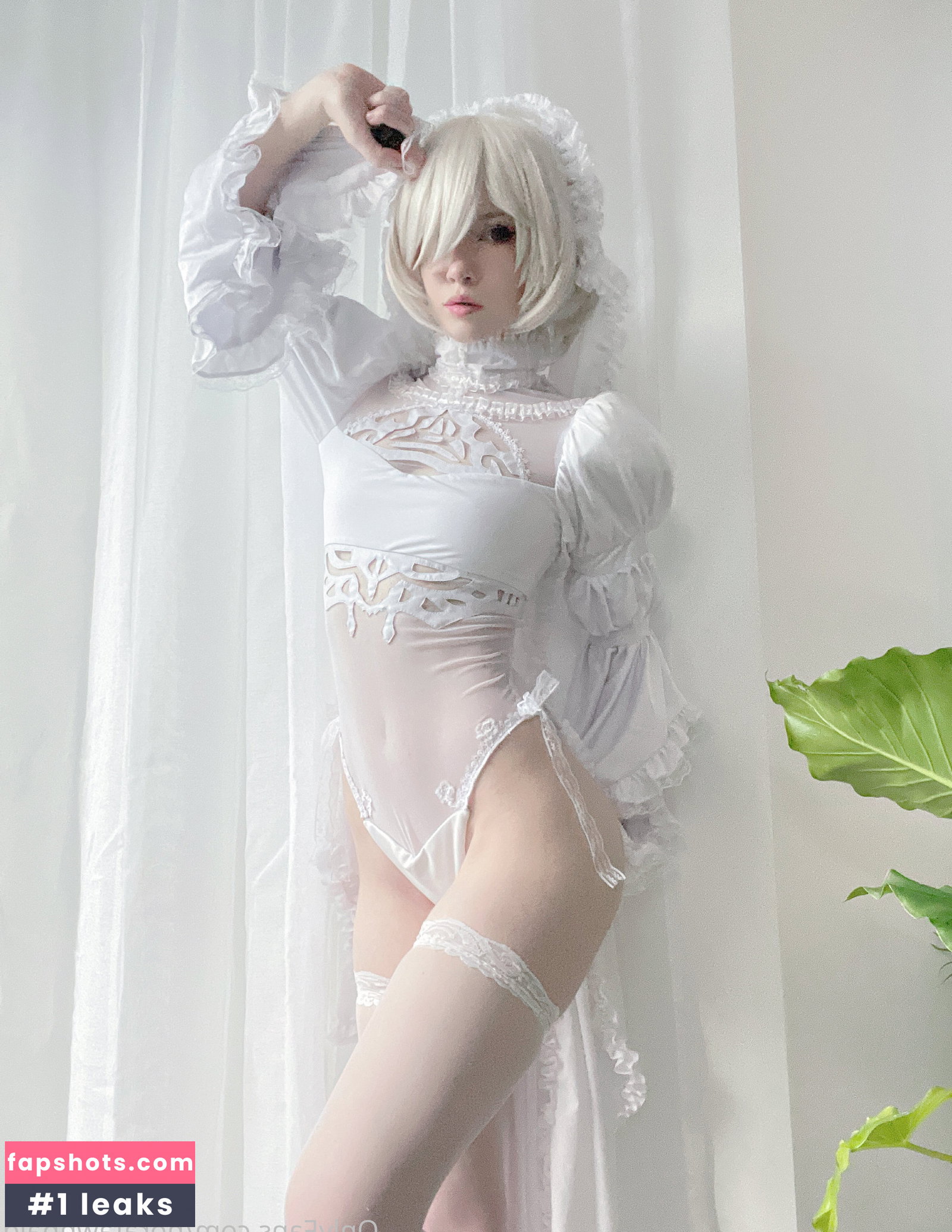 Nora Fawn gallery photo #1914