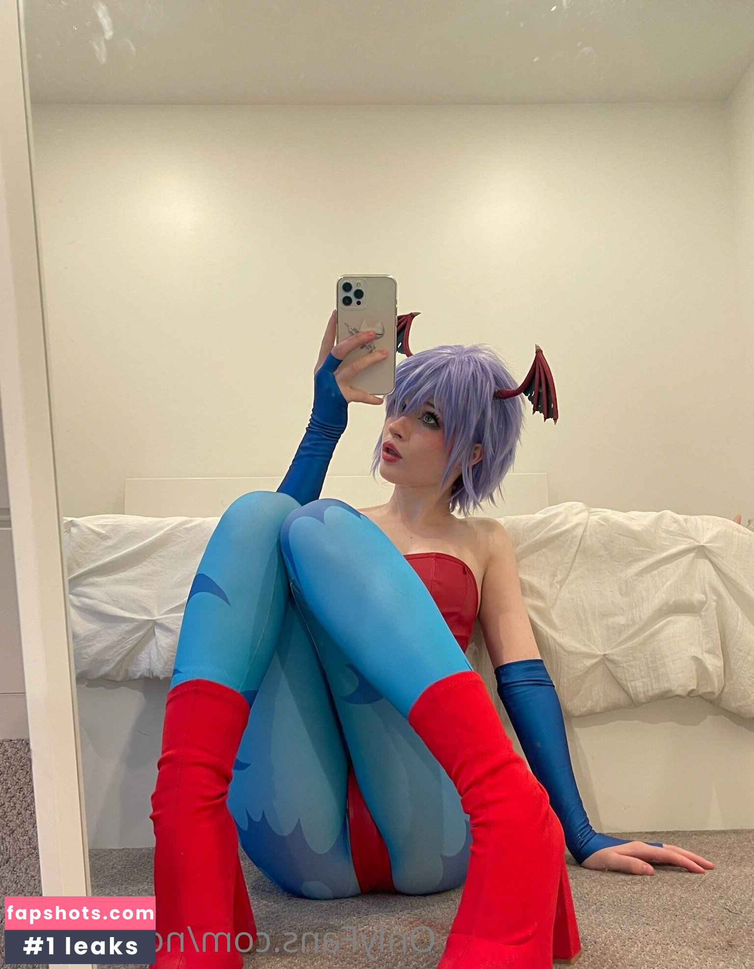 Nora Fawn gallery photo #3347