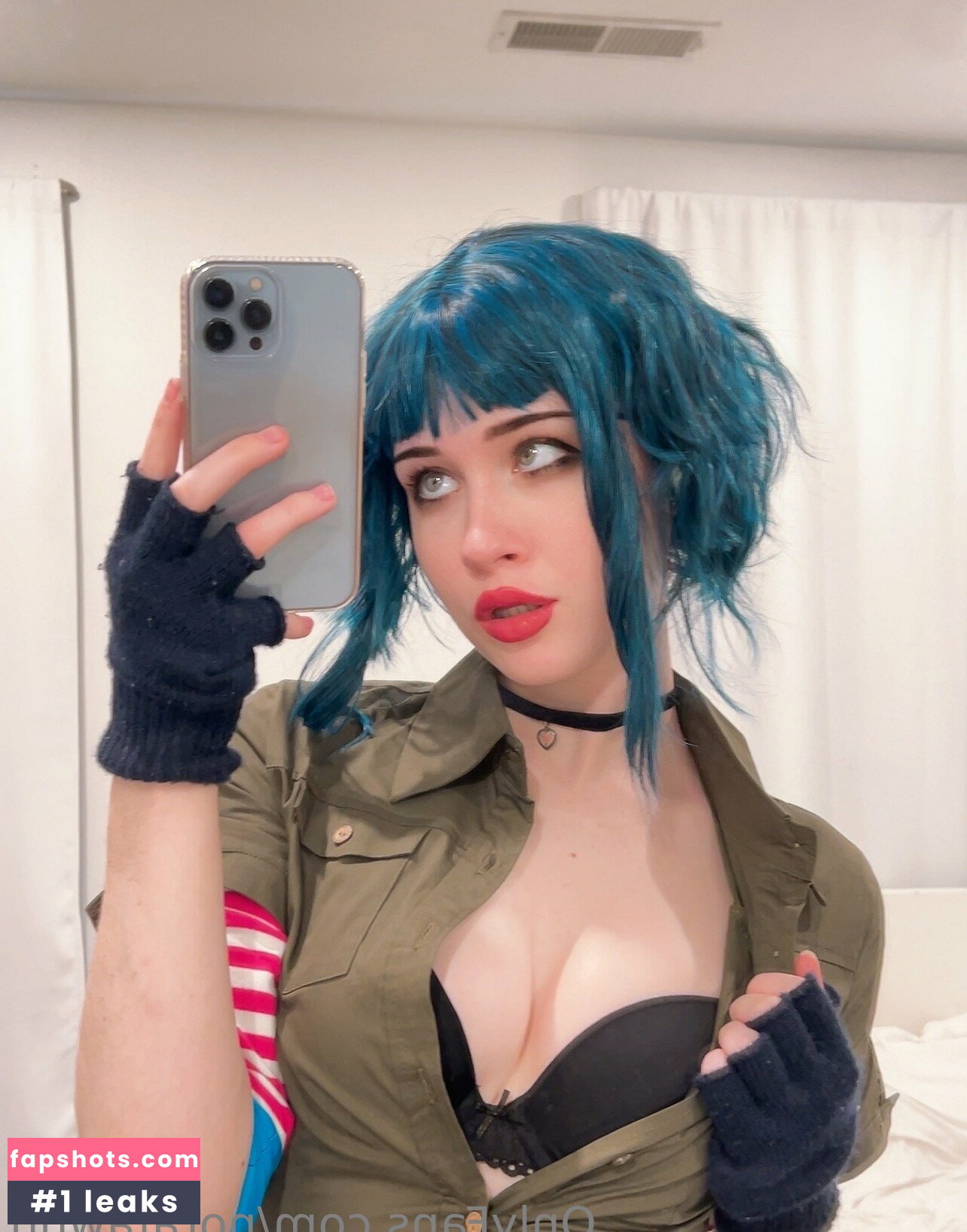 Nora Fawn gallery photo #2335