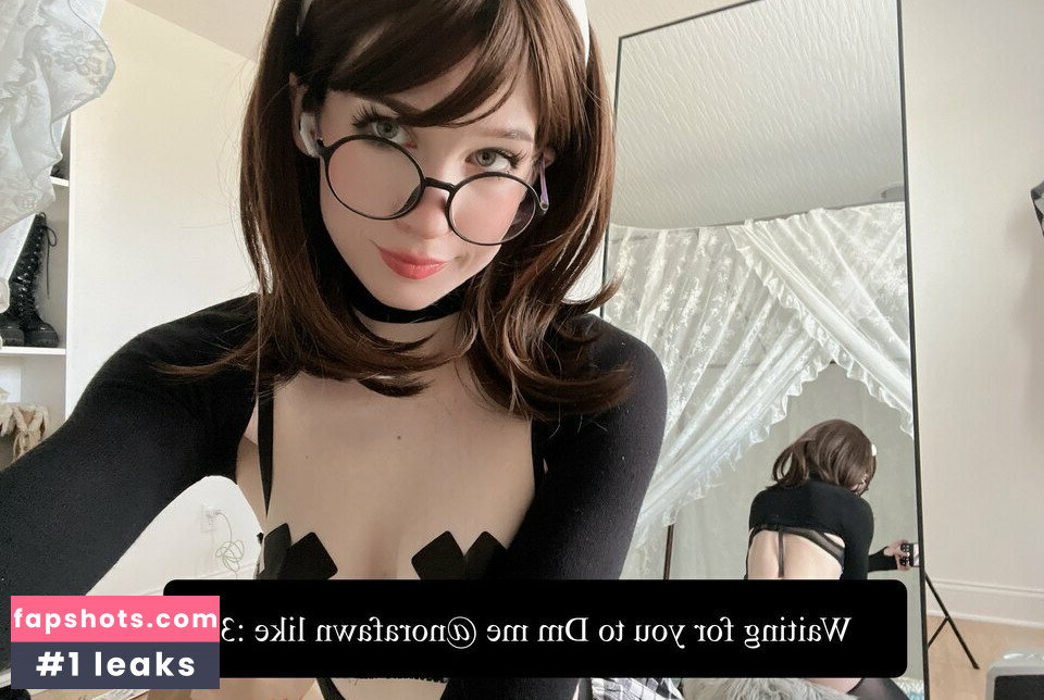 Nora Fawn gallery photo #1320