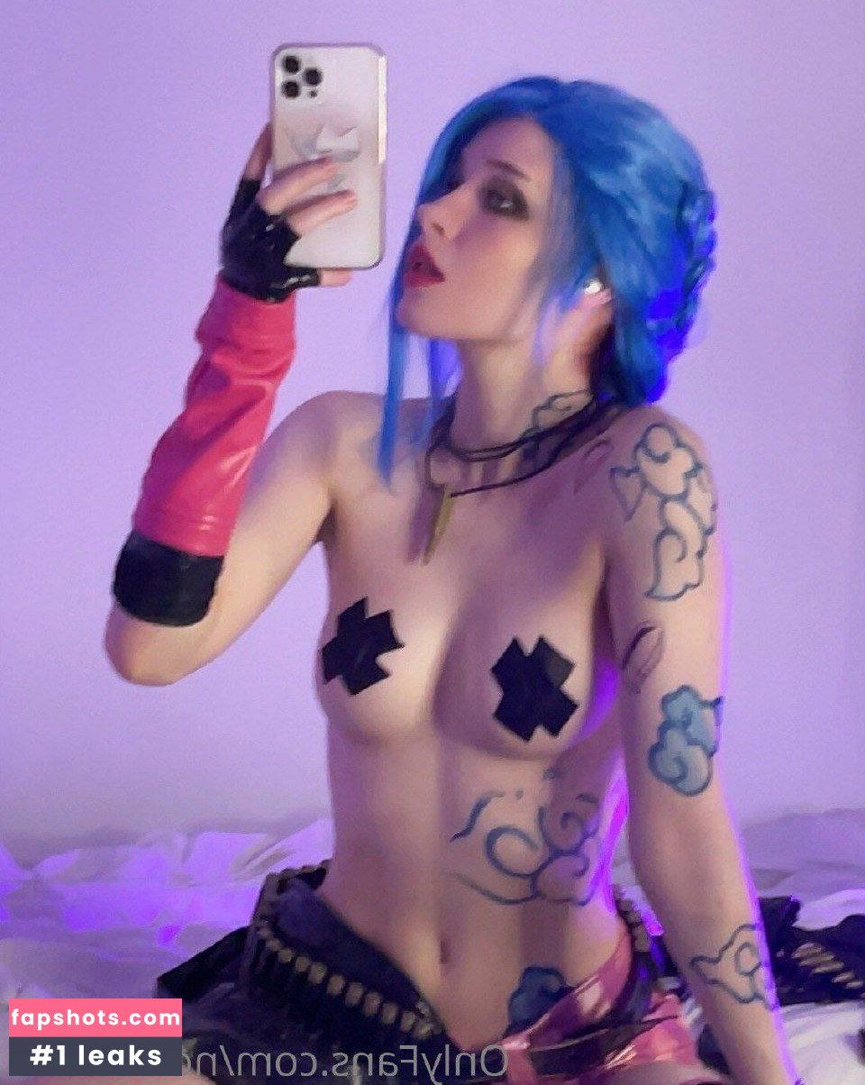 Nora Fawn gallery photo #2351