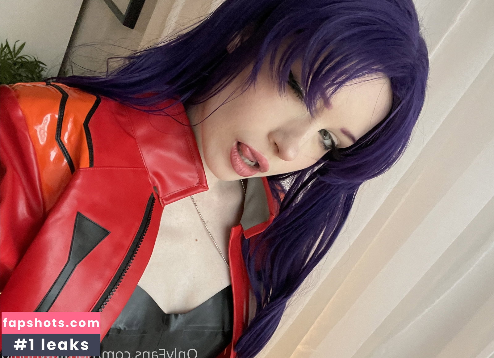 Nora Fawn gallery photo #2702