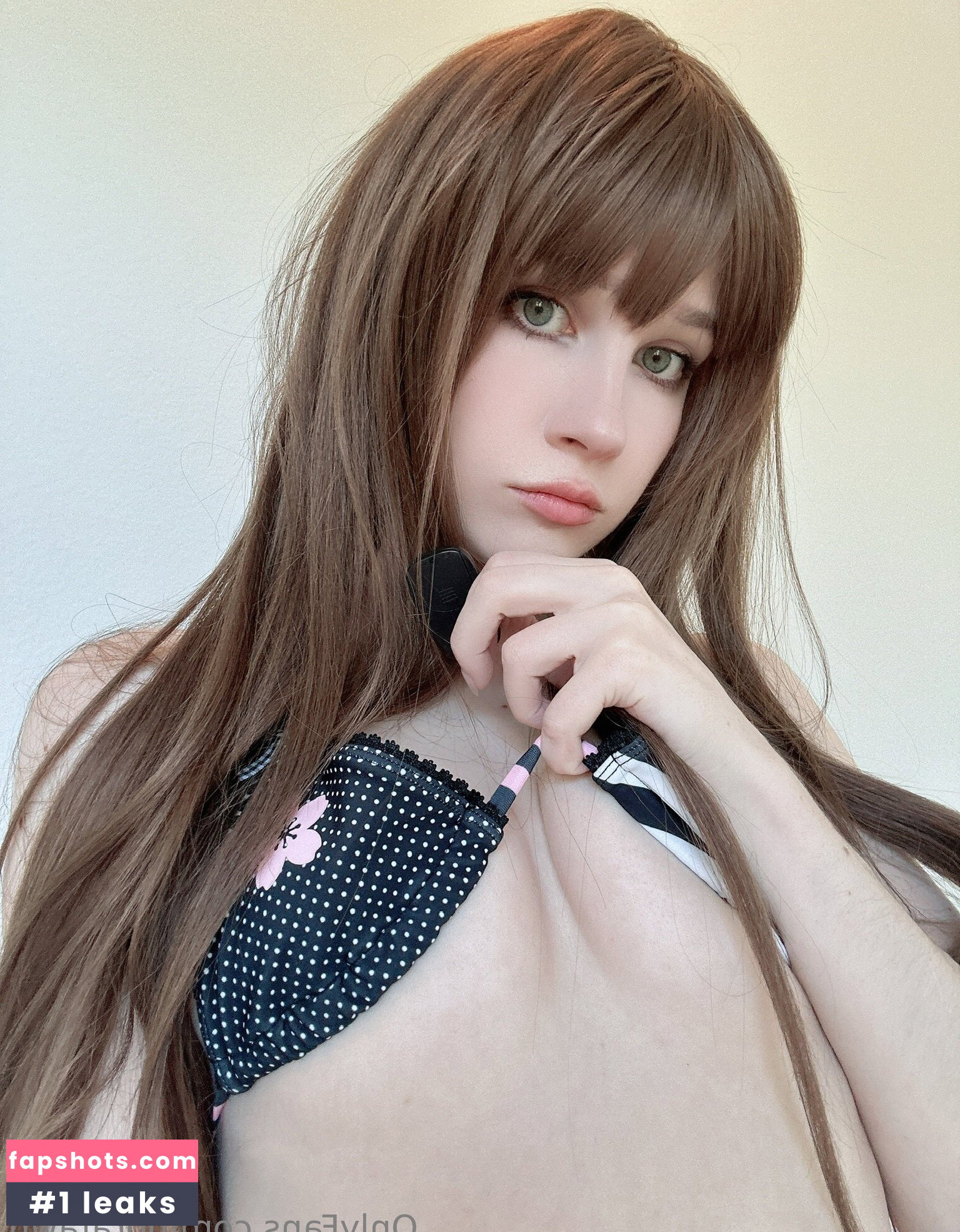 Nora Fawn gallery photo #2207