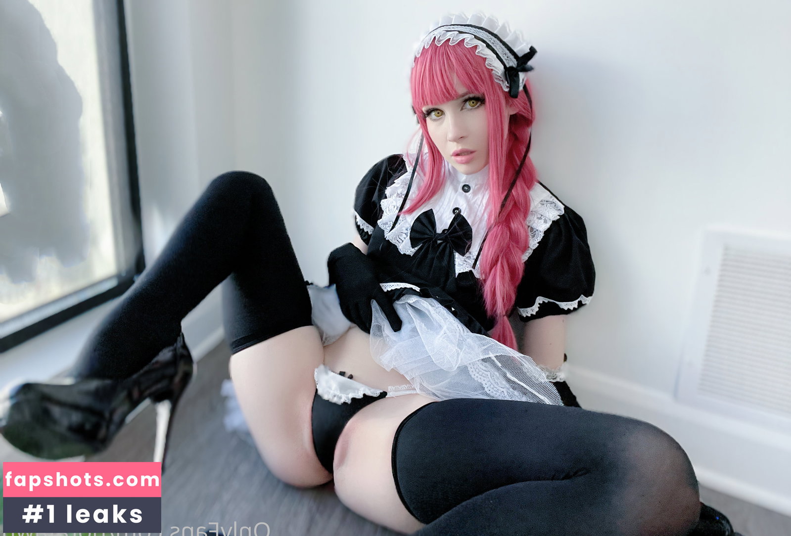 Nora Fawn gallery photo #88