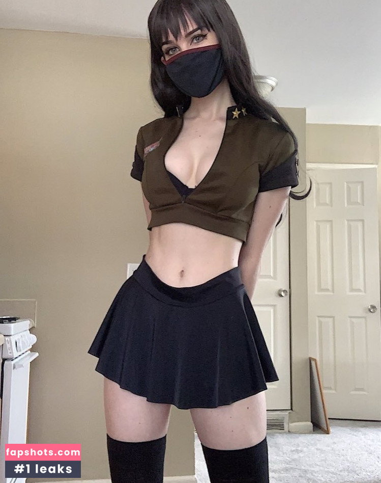 Nora Fawn gallery photo #1083