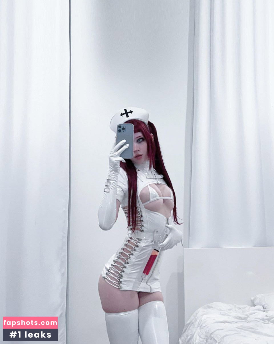 Nora Fawn gallery photo #576