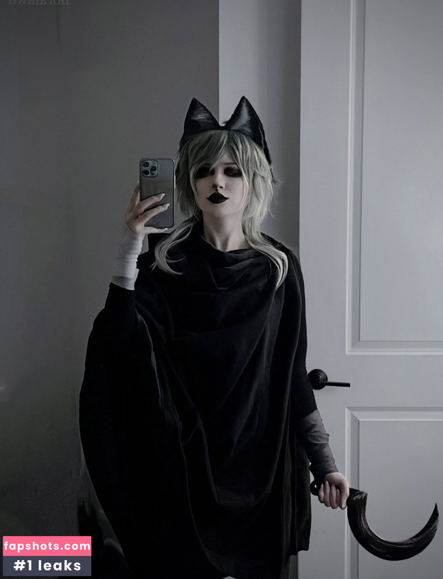 Nora Fawn gallery photo #1279