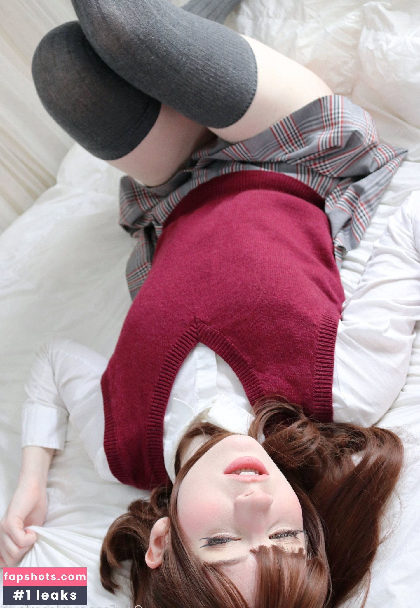 Nora Fawn gallery photo #2426