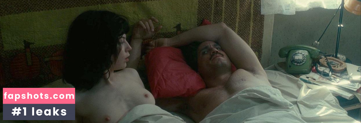 Nora von Waldstätten gallery photo #20