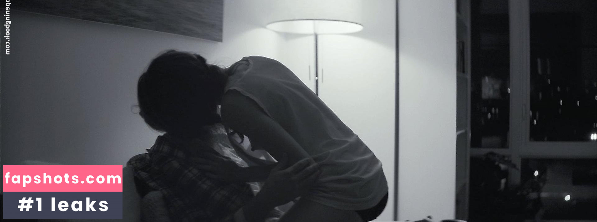 Nora Zehetner gallery photo #21