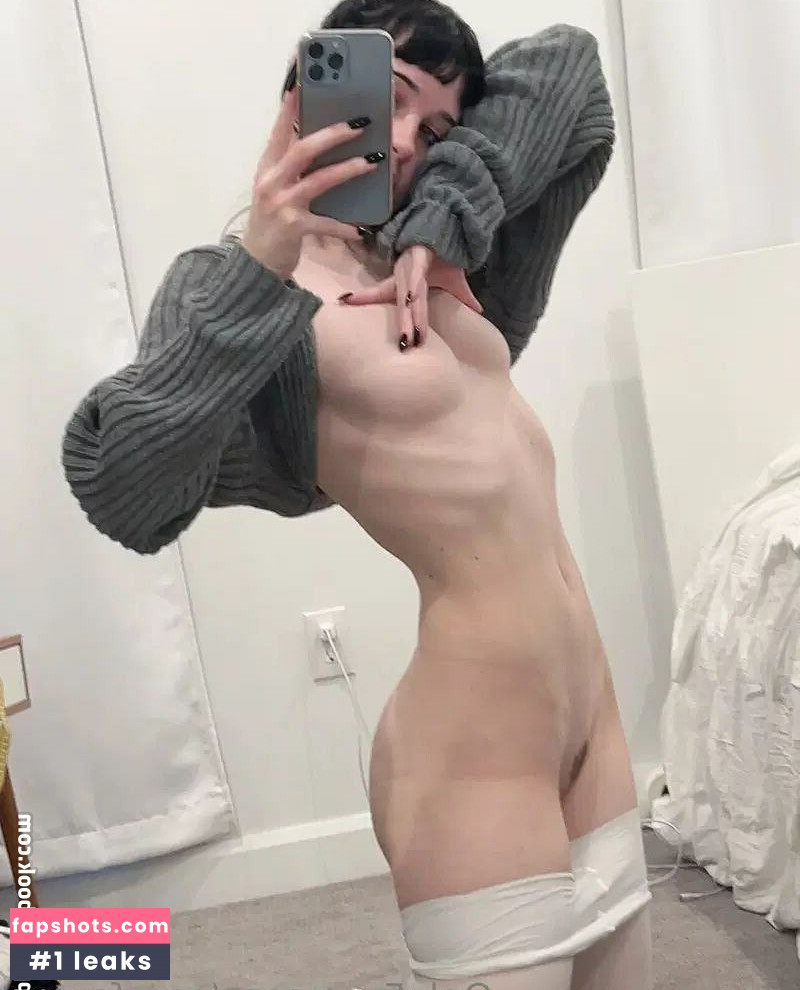 Norafawn gallery photo #8