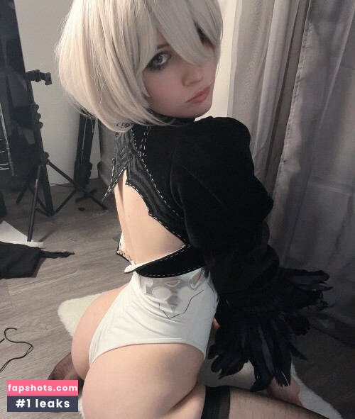 Norafawn gallery photo #1451