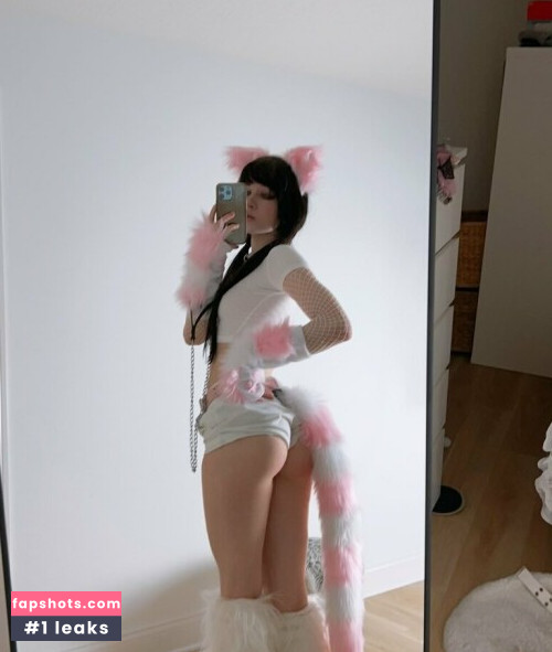 Norafawn gallery photo #1886