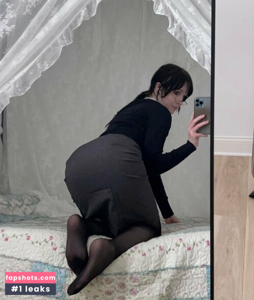 Norafawn gallery photo #1904