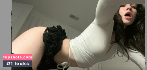 Norafawn gallery photo #1990