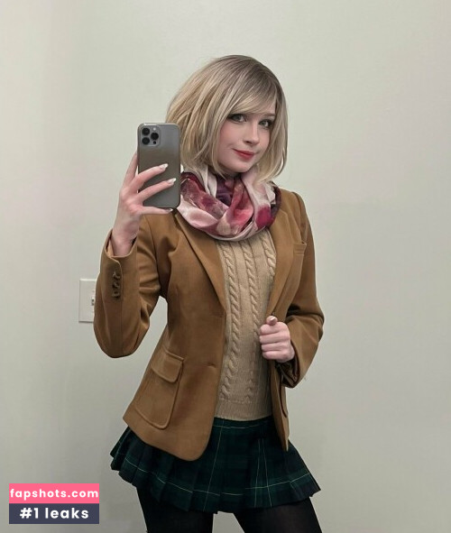 Norafawn gallery photo #2066