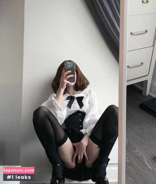 Norafawn gallery photo #2145