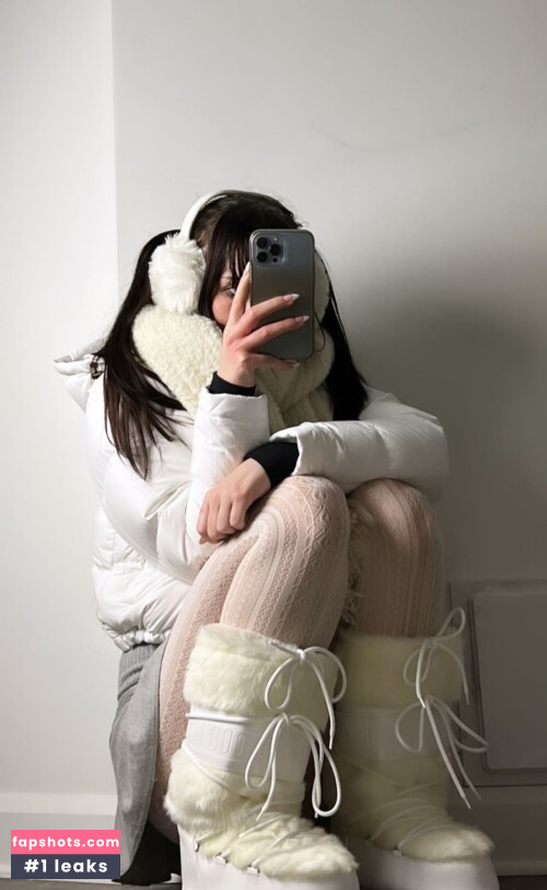 Norafawn gallery photo #2382