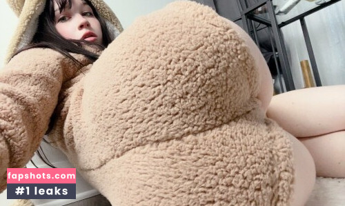 Norafawn gallery photo #2414