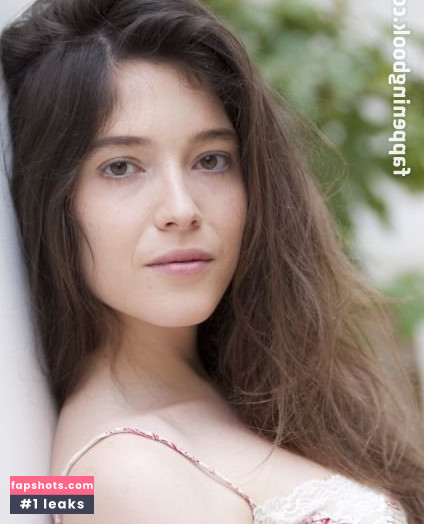 Norah Lehembre gallery photo #21