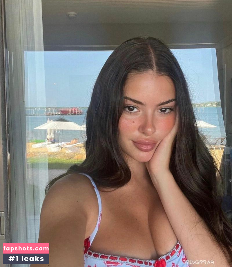 Noriella gallery photo #6