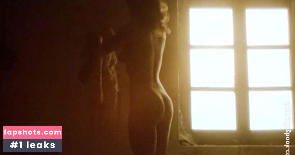 Norma Duval gallery photo #7