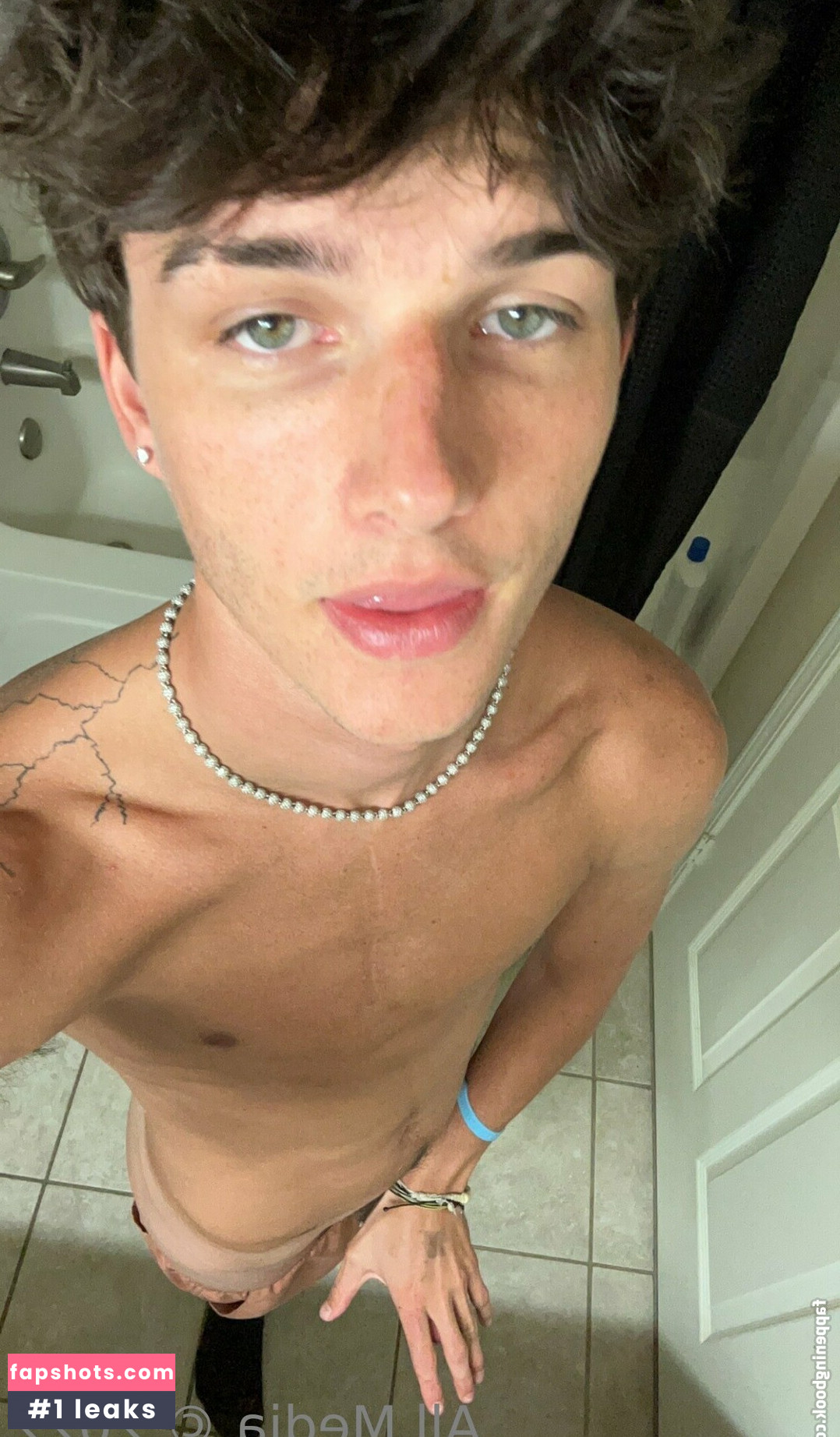 notgavinn gallery photo #7