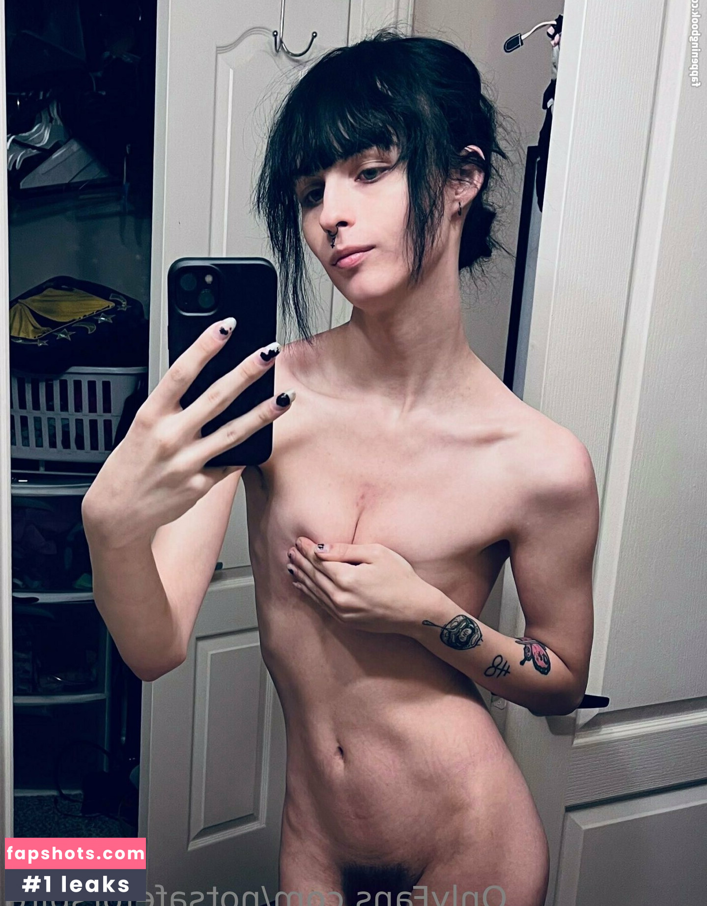 notsafeforspite Nude Leaks OnlyFans Photos #31 - LeakJerk