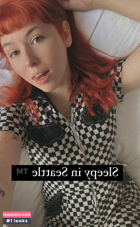 NotSaige gallery photo #21