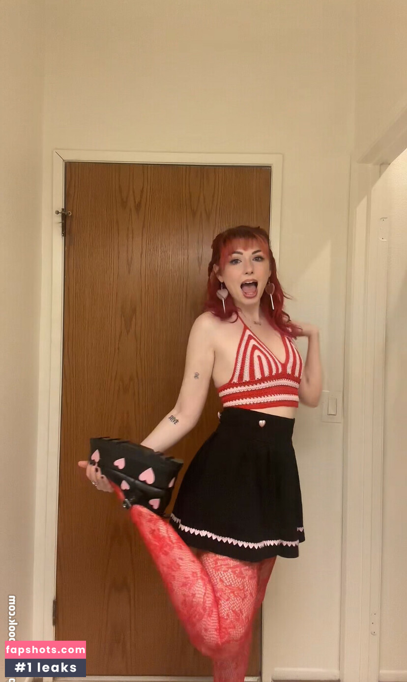 NotSaige gallery photo #5