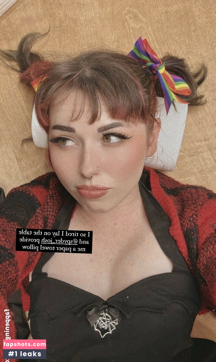 NotSaige gallery photo #43