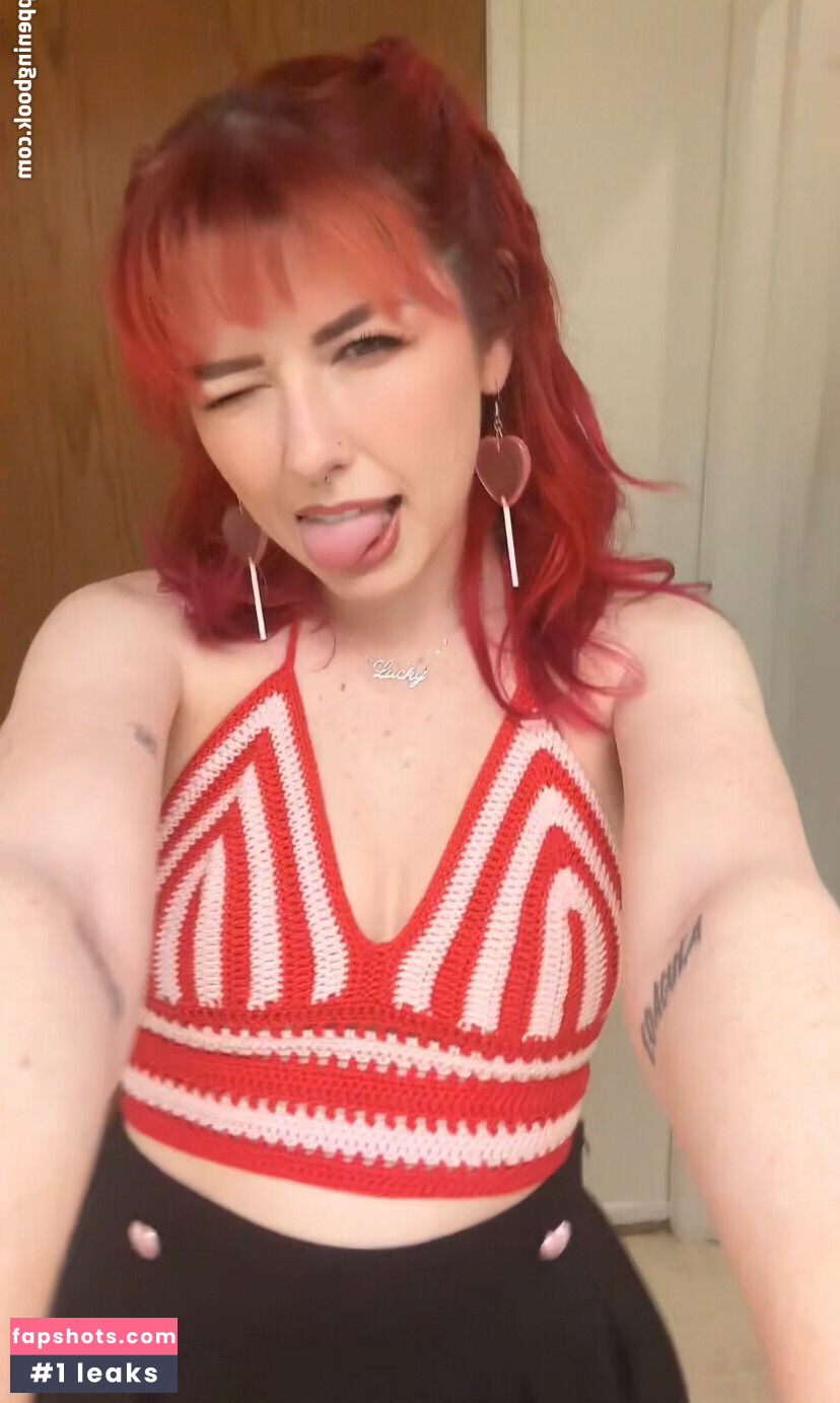 NotSaige gallery photo #8