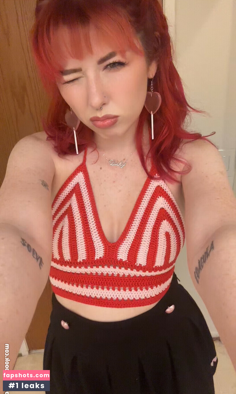 NotSaige gallery photo #10