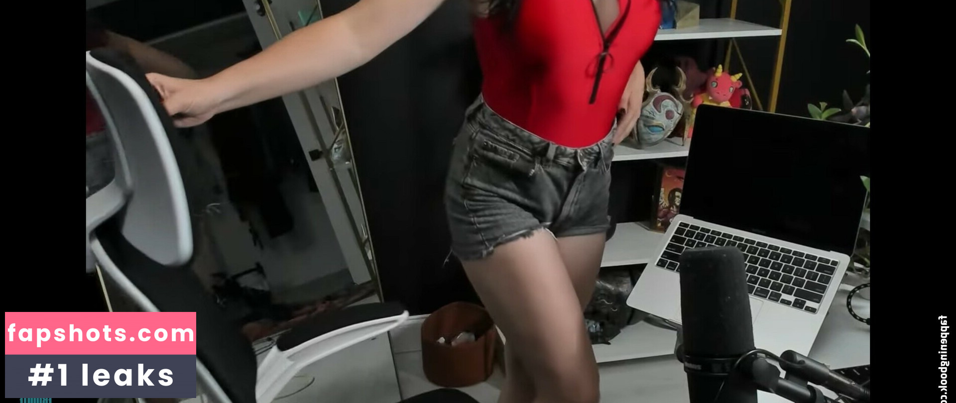 Notsoerudite Nahé úniky fotek pouze od fanoušků #2 - Fapshots